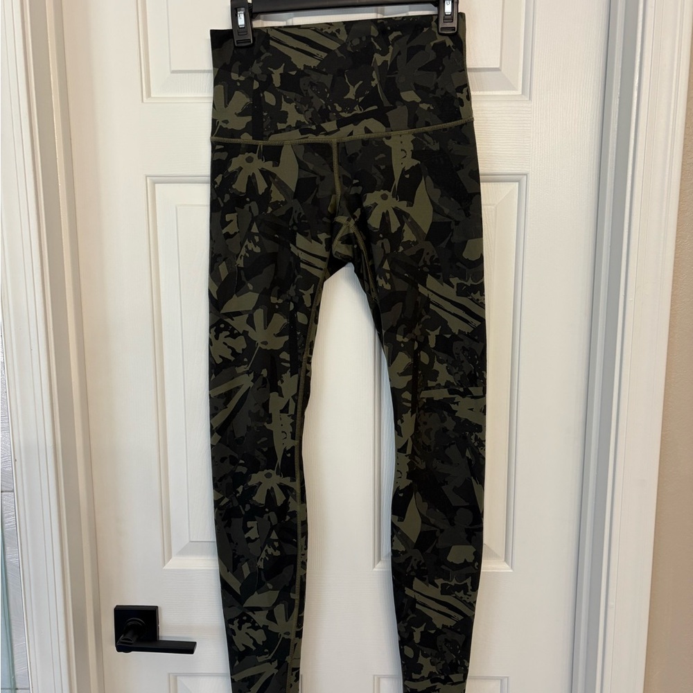 Lululemon Camo Leggings